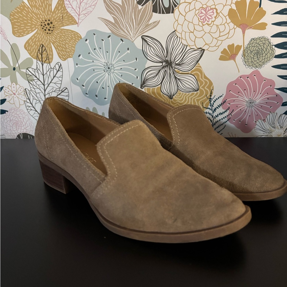 Women’s Tan Suede Loafers